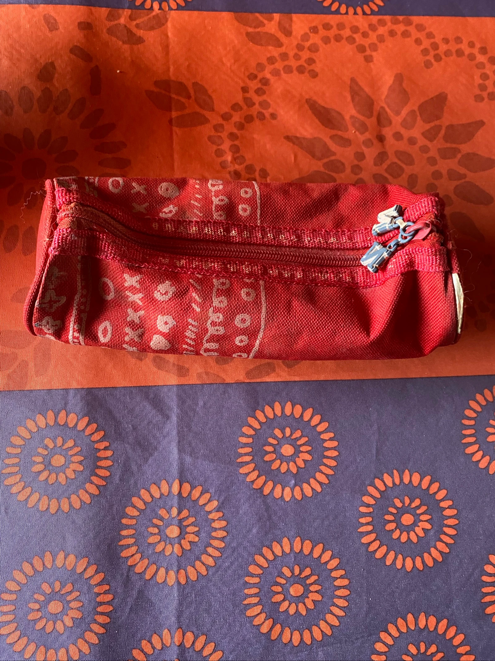 Trousse scolaire Naf Naf